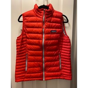 Patagonia W Down Sweater Vest Red Large